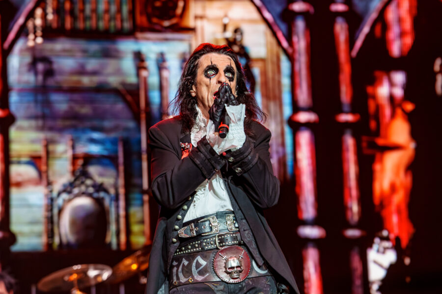 Alice Cooper at O2