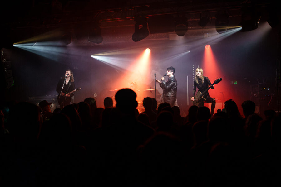 The Howling at Chalk, Brighton